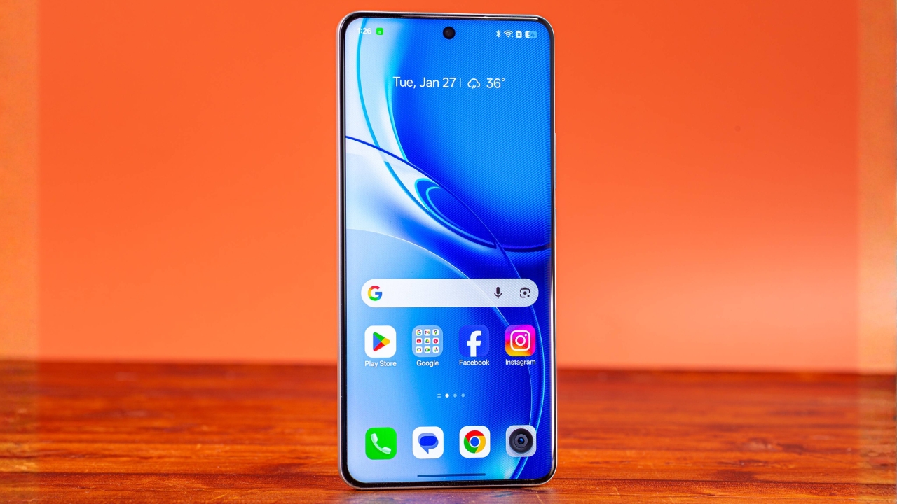 Mở hộp và trên tay realme P4 Power: Pin Mở hộp và trên tay realme P4 Power: Pin