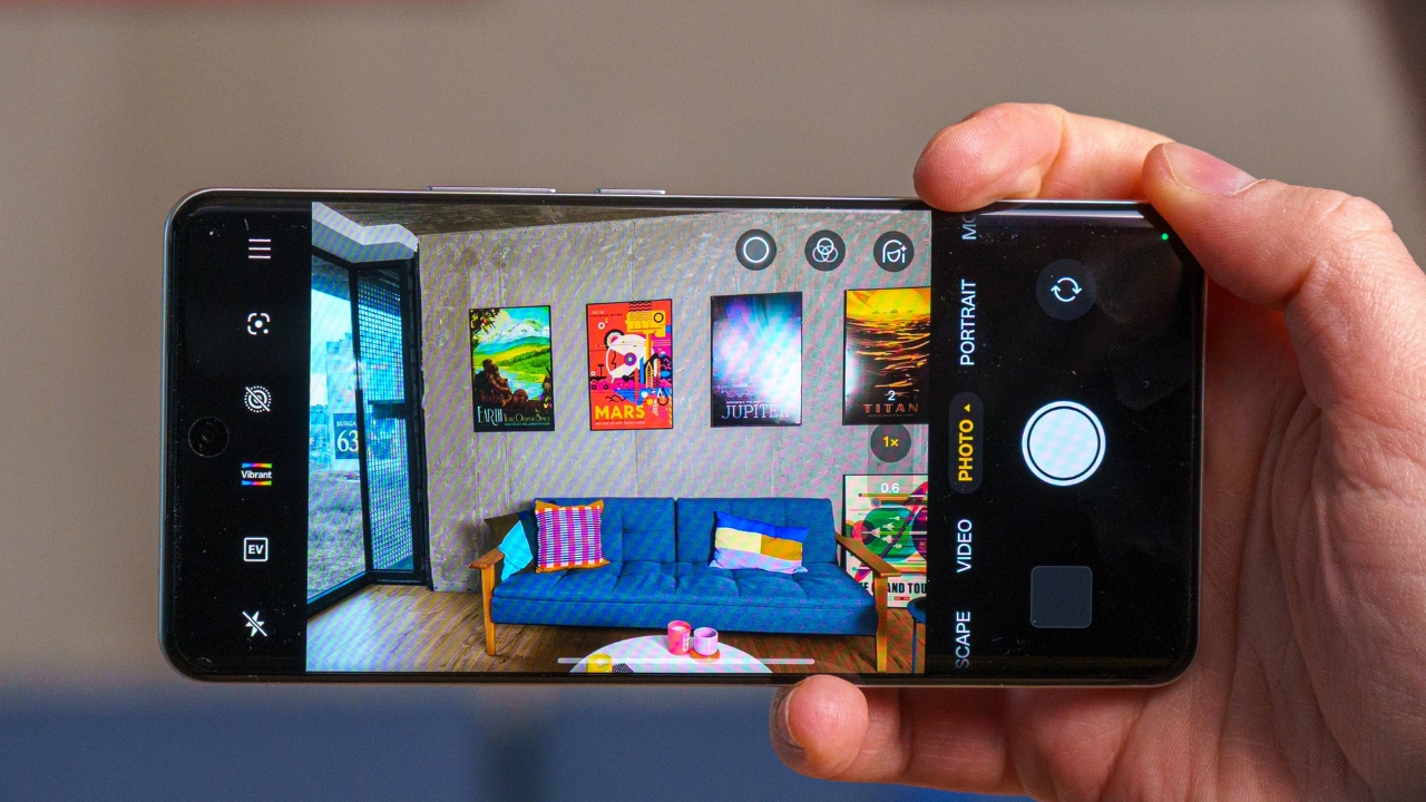 Mở hộp và trên tay realme P4 Power: Pin Mở hộp và trên tay realme P4 Power: Pin