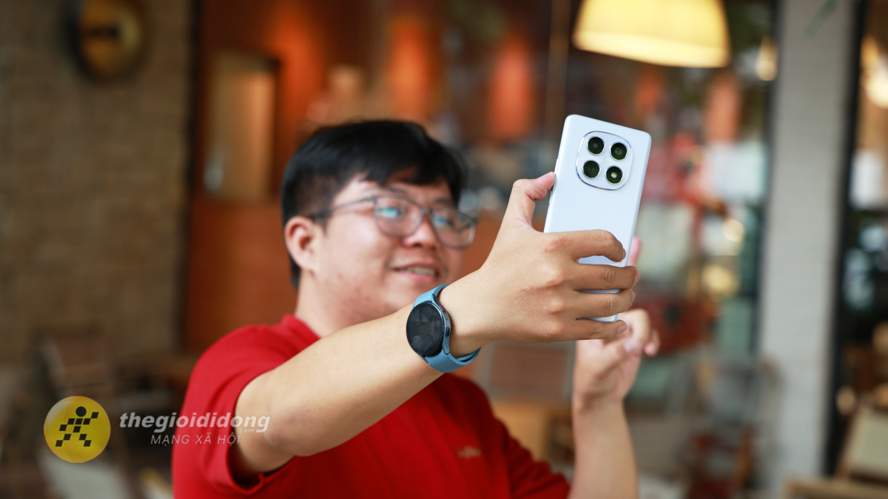 Đánh giá Xiaomi Redmi Note 15: Màn hình AMOLED Full HD+ chất lượng trong tầm giá