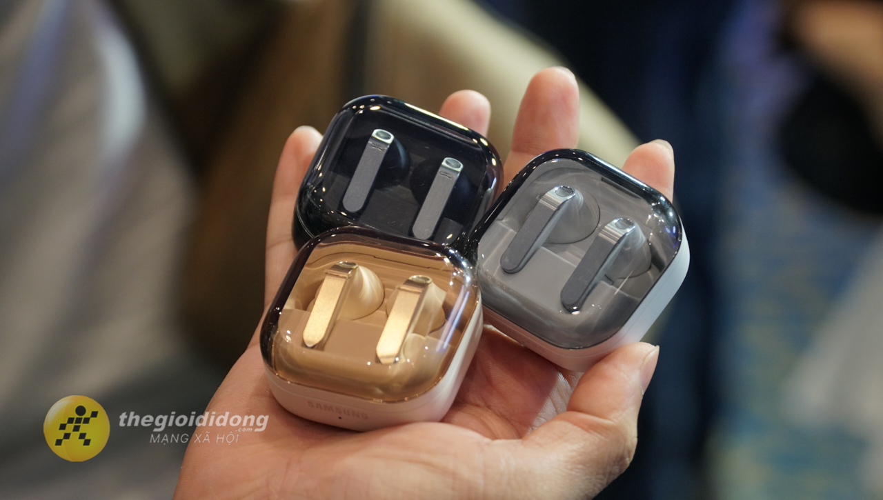 Hàng loạt phụ kiện mua kèm Samsung Galaxy S26 series giảm đến 30% Hàng loạt phụ kiện mua kèm Samsung Galaxy S26 series giảm đến 30%