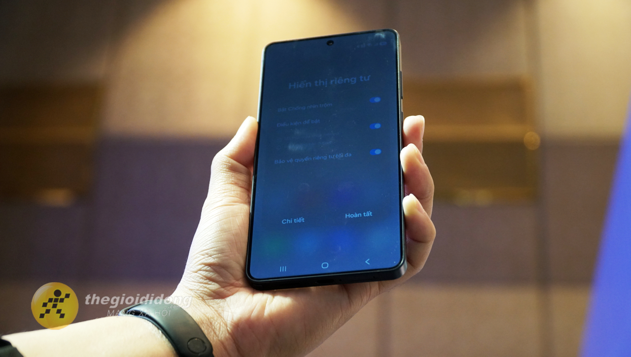 Trên tay nhanh Samsung Galaxy S26 Ultra: Màn hình chống nhìn trộm, Snapdragon 8 Elite Gen 5 Trên tay nhanh Samsung Galaxy S26 Ultra: Màn hình chống nhìn trộm, Snapdragon 8 Elite Gen 5