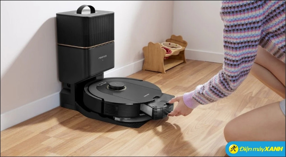 Robot hút bụi là trợ thủ đắc lực giúp duy trì sàn nhà sạch sẽ hàng ngày trong lúc bạn bận rộn