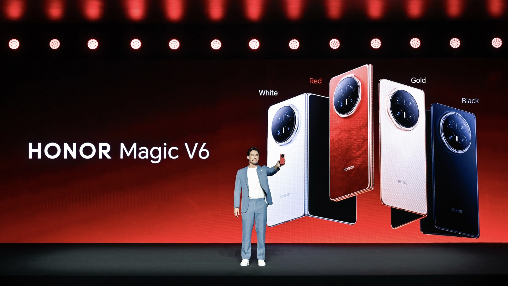 HONOR Magic V6