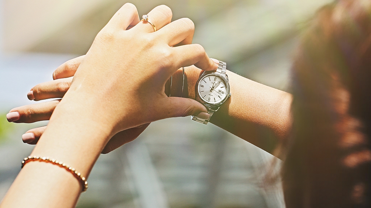 8/3 này hãy tặng các chiếc đồng hồ này cho những người phụ nữ thân yêu của bạn