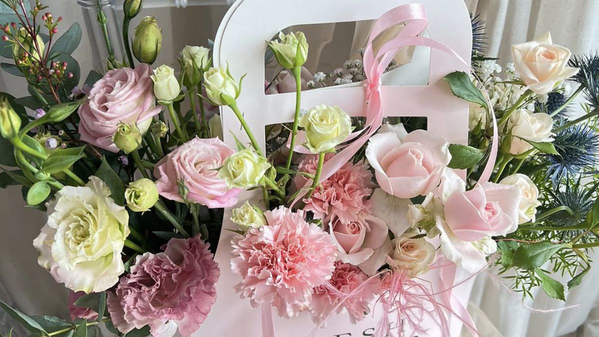 Mẫu hoa chúc mừng ngày Quốc tế Phụ nữ 8/3 Mẫu hoa chúc mừng ngày Quốc tế Phụ nữ 8/3