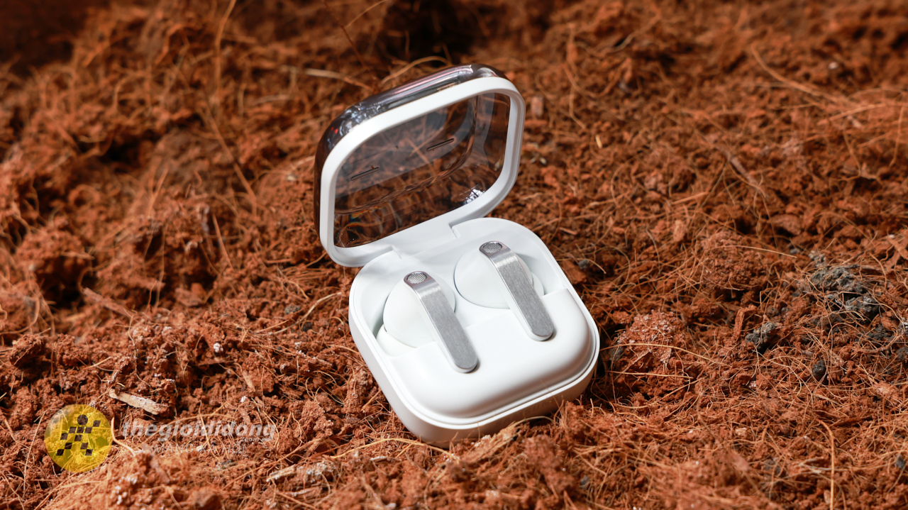 Lần đầu tiên trên tai Samsung Galaxy Buds4 Pro, mượt mà từ trong ra ngoài