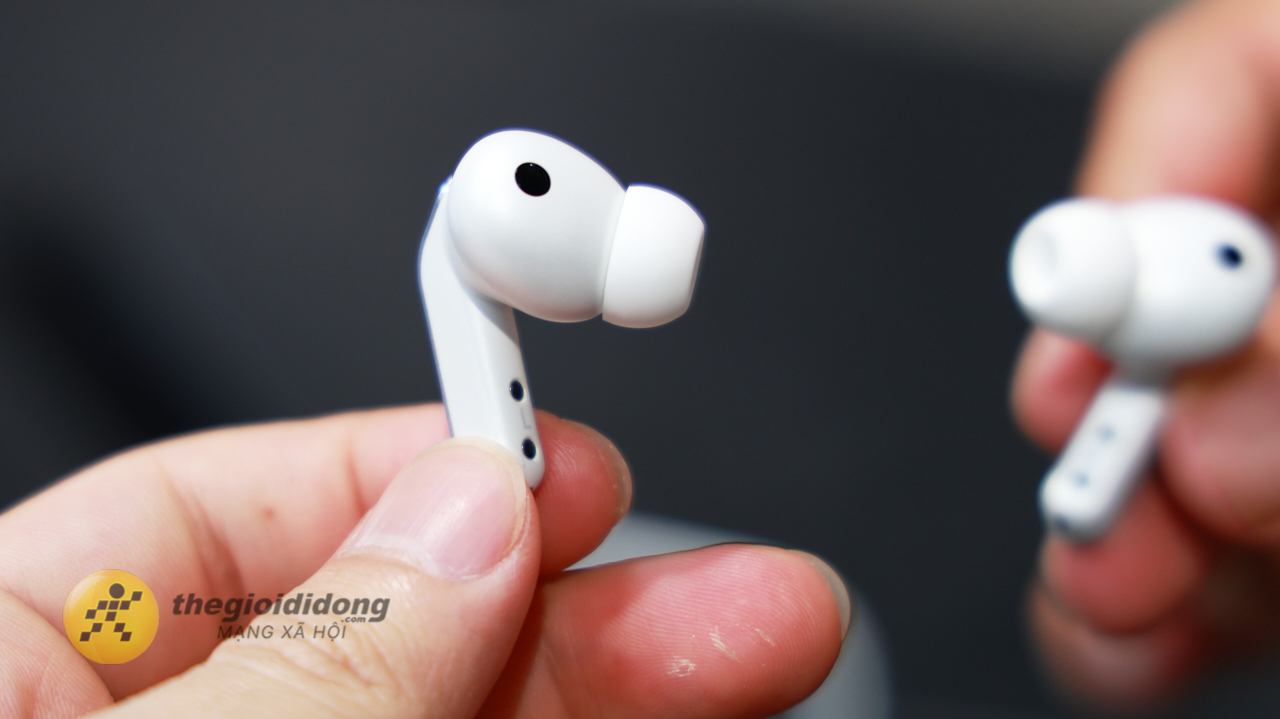 Lần đầu tiên trên tai Samsung Galaxy Buds4 Pro, mượt mà từ trong ra ngoài