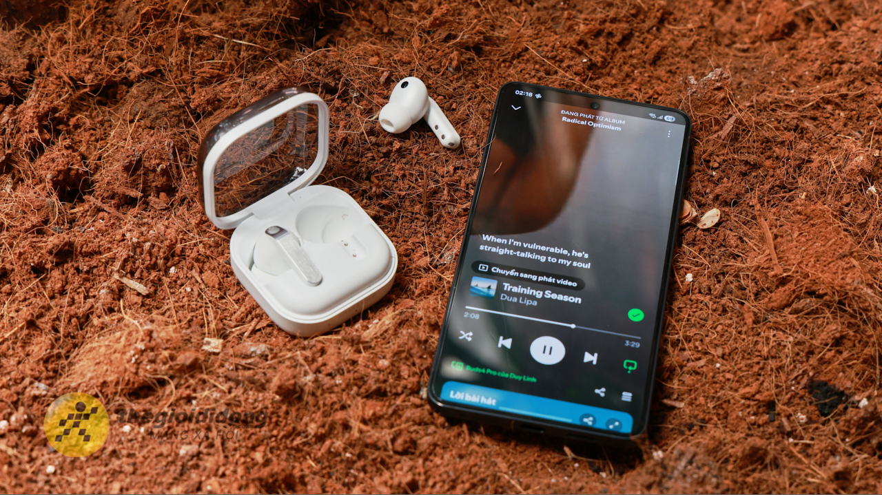 Lần đầu tiên trên tai Samsung Galaxy Buds4 Pro, mượt mà từ trong ra ngoài