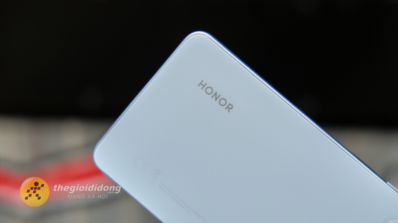 Trên tay HONOR X8d: Màn hình AMOLED siêu sáng 3.000 nits, pin lớn 7.000 mAh