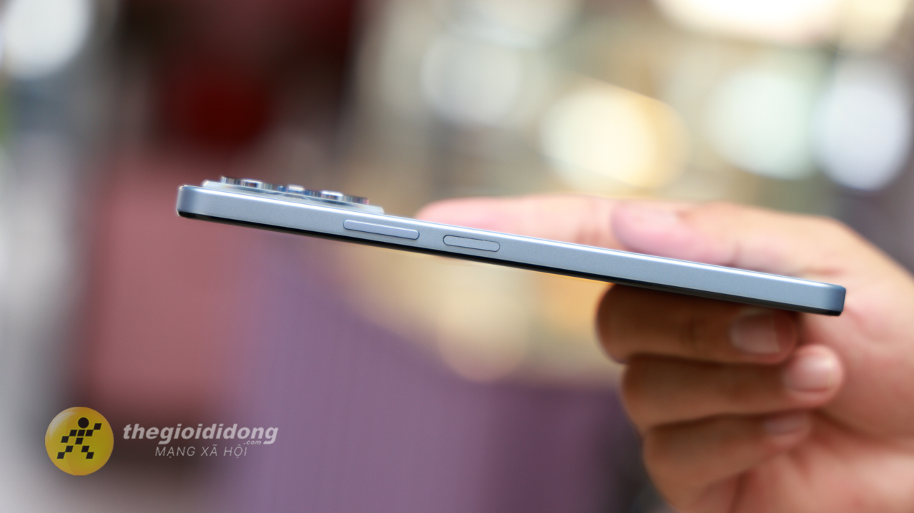 Trên tay HONOR X8d: Màn hình AMOLED siêu sáng 3.000 nits, pin lớn 7.000 mAh