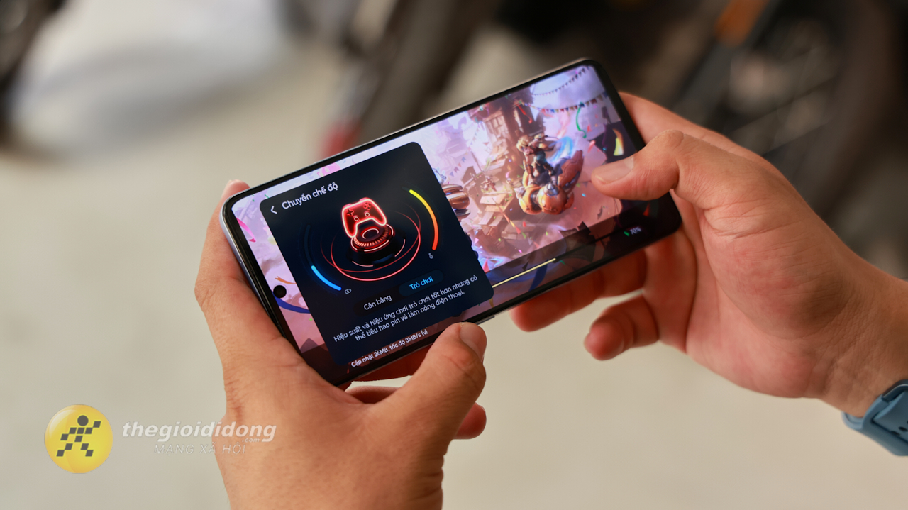 Trên tay HONOR X8d: Màn hình AMOLED siêu sáng 3.000 nits, pin lớn 7.000 mAh