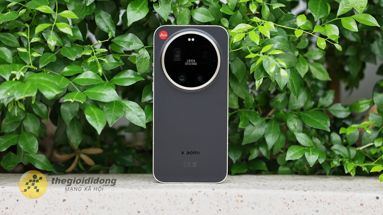 Điểm khác biệt giữa Xiaomi 17 Ultra by Leica so với Xiaomi 17 Ultra
