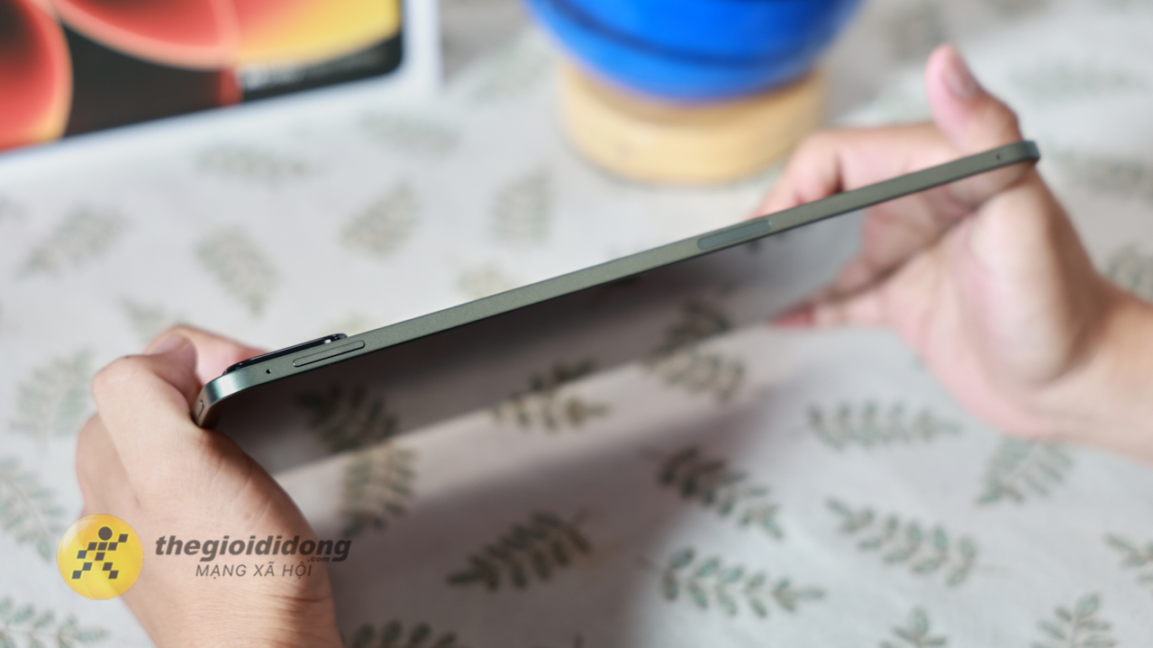 Trên tay Xiaomi Pad 8 Pro: Màn hình 3.2K, chip Snapdragon 8 Elite cực mạnh