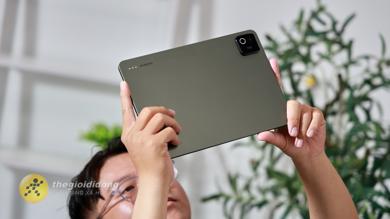 Trên tay Xiaomi Pad 8 Pro: Màn hình 3.2K, chip Snapdragon 8 Elite cực mạnh