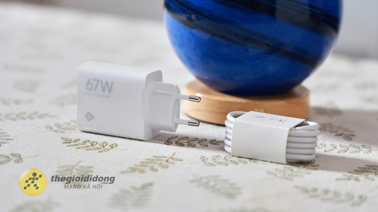 Trên tay Xiaomi Pad 8 Pro: Màn hình 3.2K, chip Snapdragon 8 Elite cực mạnh