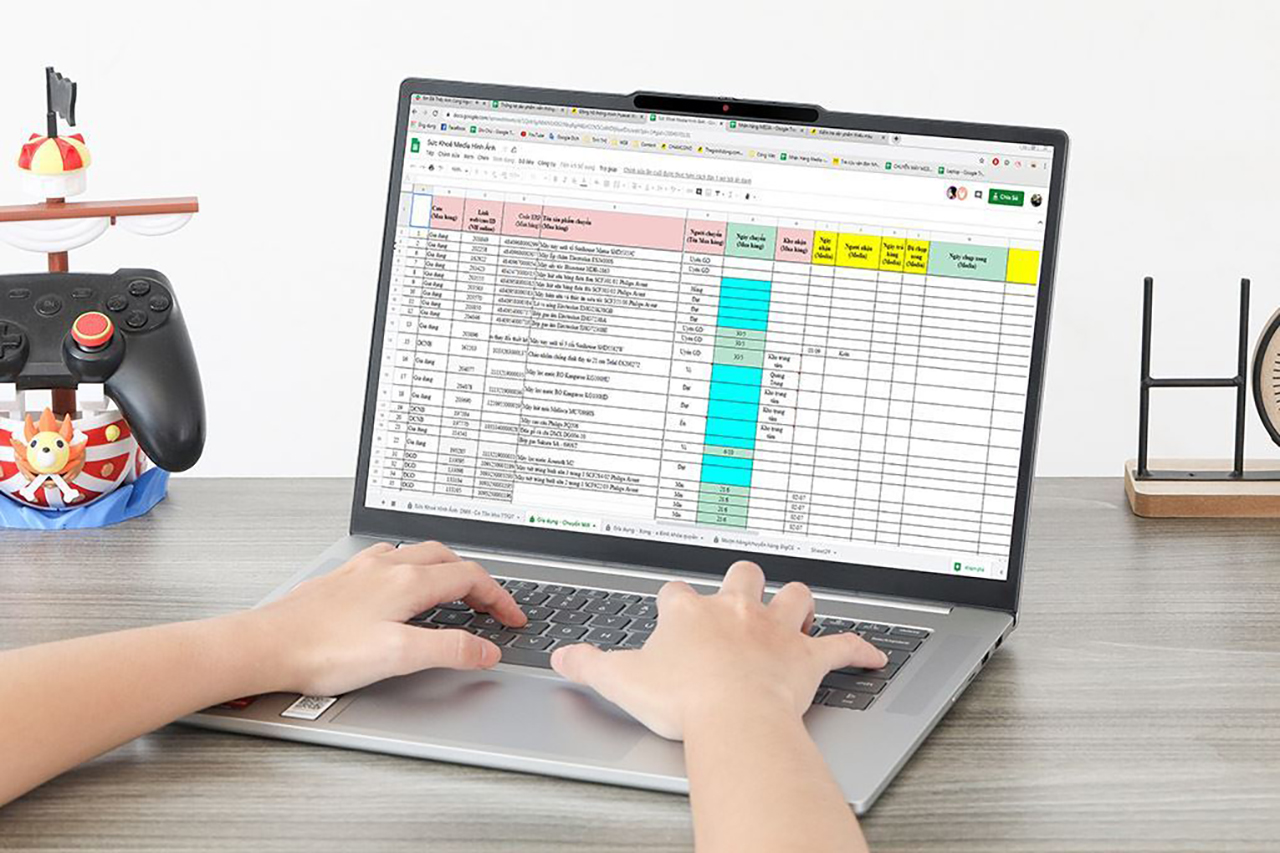 Laptop Lenovo Slim 5 Giá Từ 24.19 Triệu
