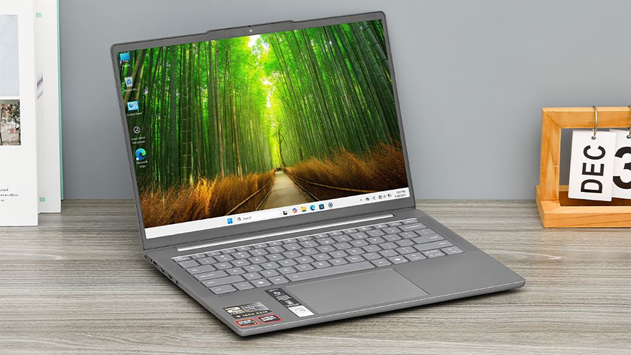 Tuần lễ thương hiệu Lenovo Slim 5 OLED, mua laptop giá tốt, thu cũ trợ giá đến 1 triệu, nhập mã giảm thêm 300K