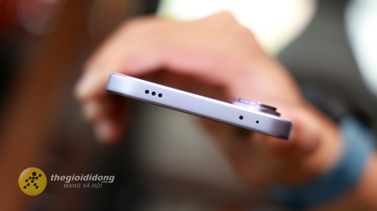 Trên tay vivo V70 FE: Thiết kế đẹp mắt, chip Dimensity 7360, pin 7.000 và sạc nhanh 90W