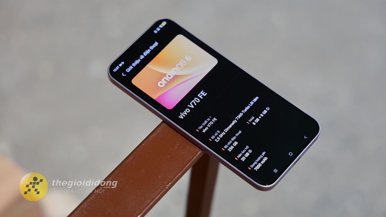 Trên tay vivo V70 FE: Thiết kế đẹp mắt, chip Dimensity 7360, pin 7.000 và sạc nhanh 90W