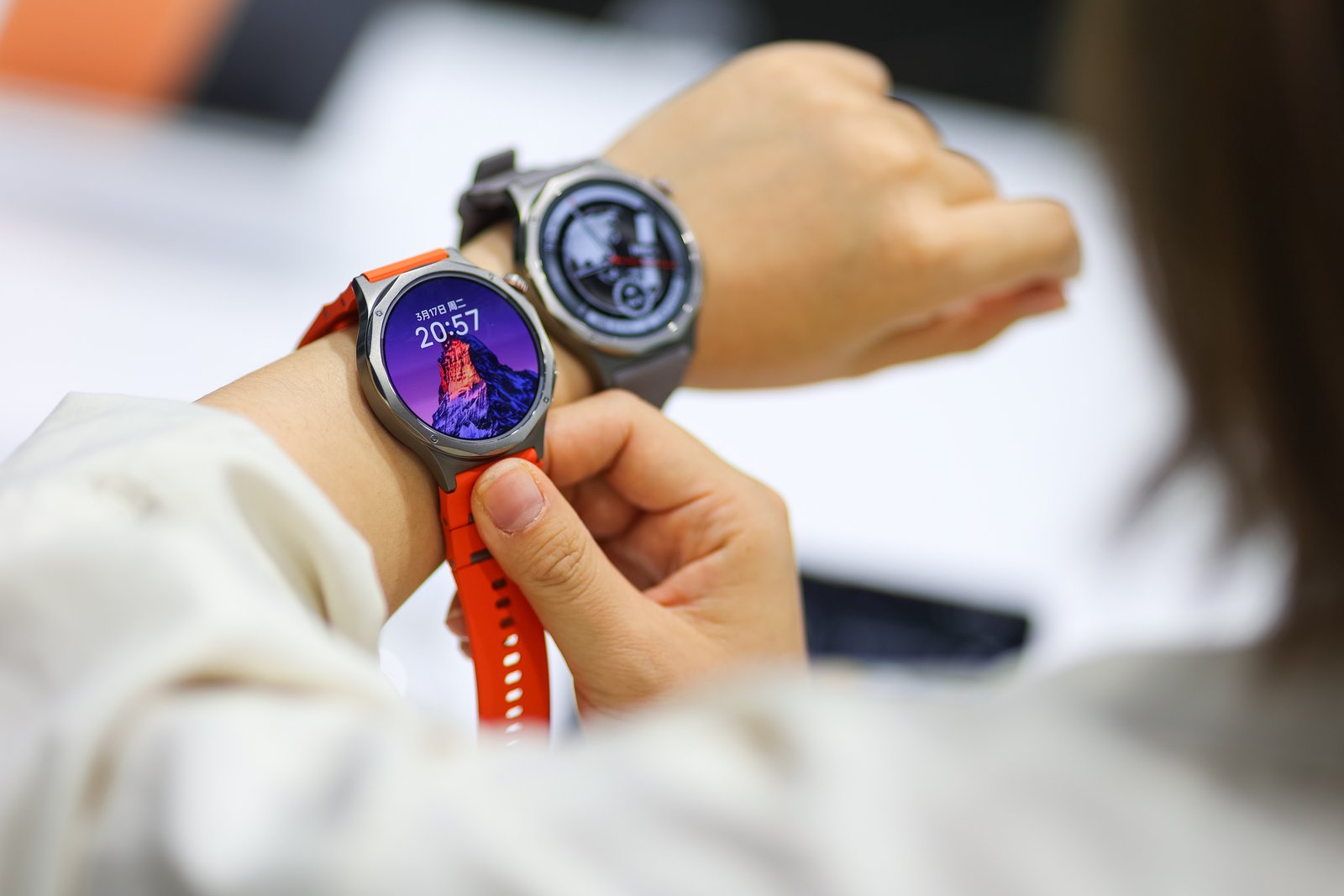 OPPO Watch X3 OPPO Watch X3