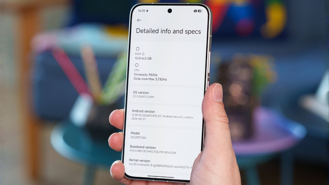Trên tay POCO X8 Pro Max: “Siêu phẩm” với Dimensity 9500s, pin 8.500 mAh và sạc nhanh100 W Trên tay POCO X8 Pro Max: “Siêu phẩm” với Dimensity 9500s, pin 8.500 mAh và sạc nhanh100 W