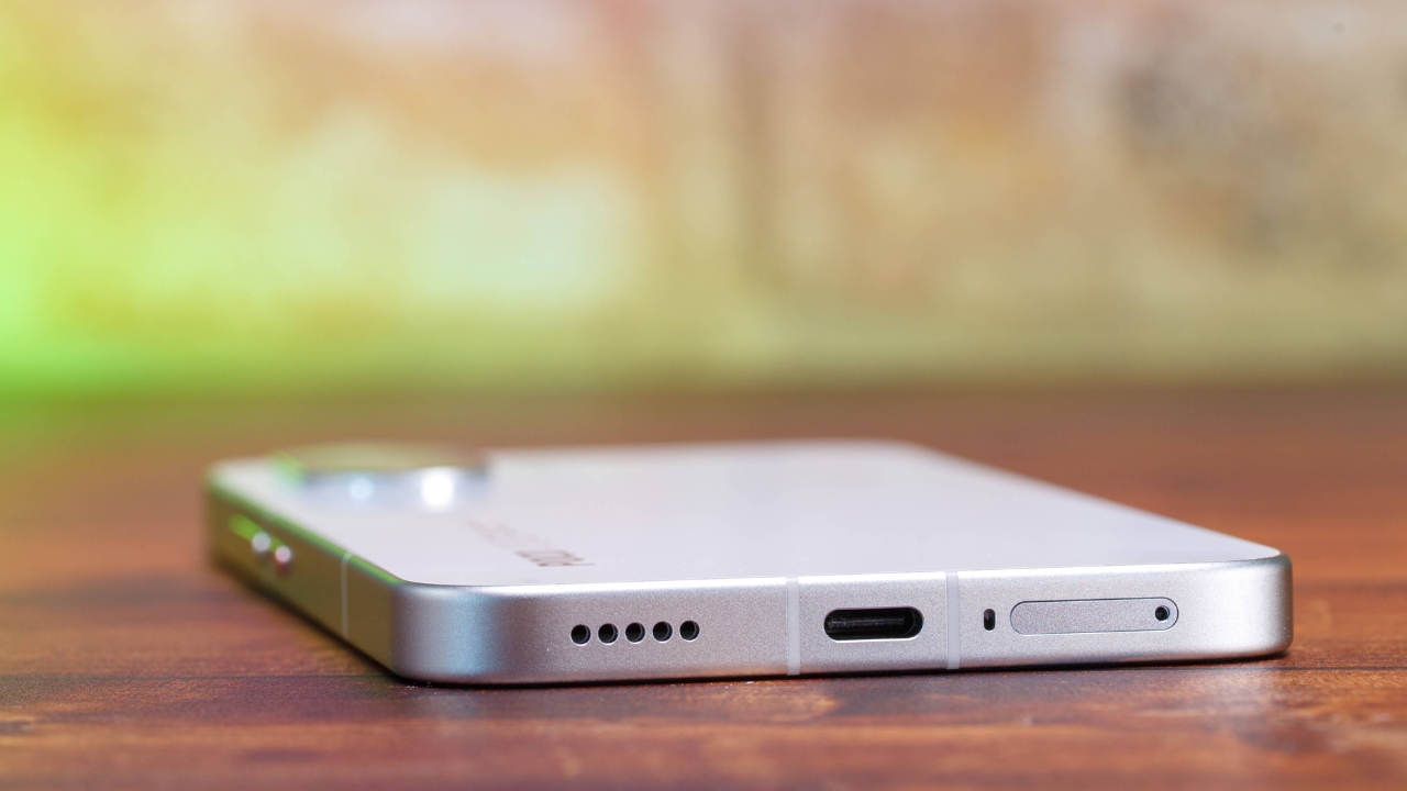 Trên tay POCO X8 Pro Max: “Siêu phẩm” với Dimensity 9500s, pin 8.500 mAh và sạc nhanh100 W Trên tay POCO X8 Pro Max: “Siêu phẩm” với Dimensity 9500s, pin 8.500 mAh và sạc nhanh100 W