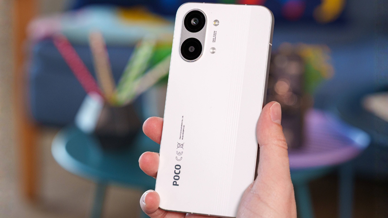 Trên tay POCO X8 Pro Max: “Siêu phẩm” với Dimensity 9500s, pin 8.500 mAh và sạc nhanh100 W Trên tay POCO X8 Pro Max: “Siêu phẩm” với Dimensity 9500s, pin 8.500 mAh và sạc nhanh100 W