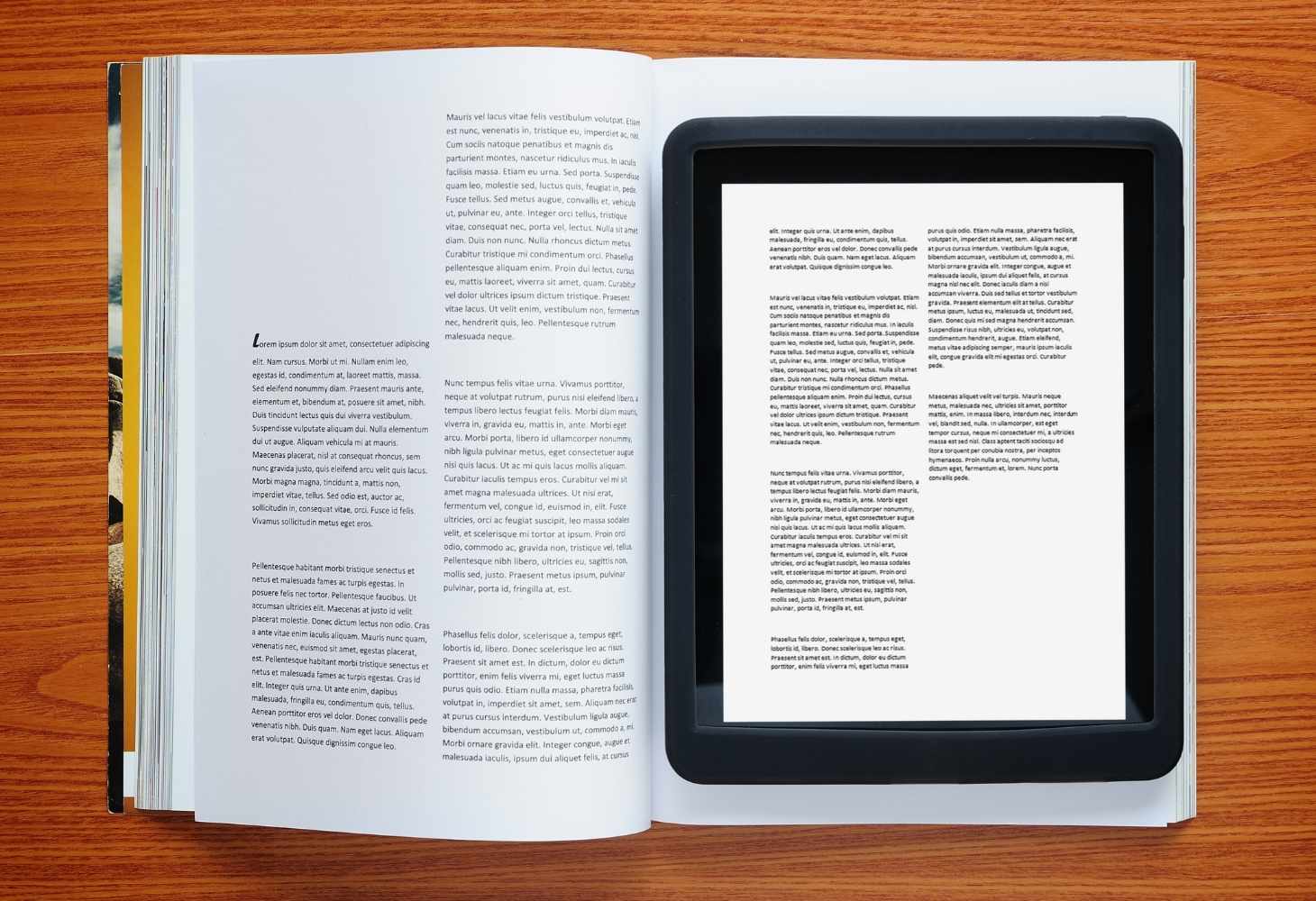 Một thiết bị nhỏ chứa đựng hàng ngàn quyển sách trên tay bạn Một thiết bị nhỏ chứa đựng hàng ngàn quyển sách trên tay bạn