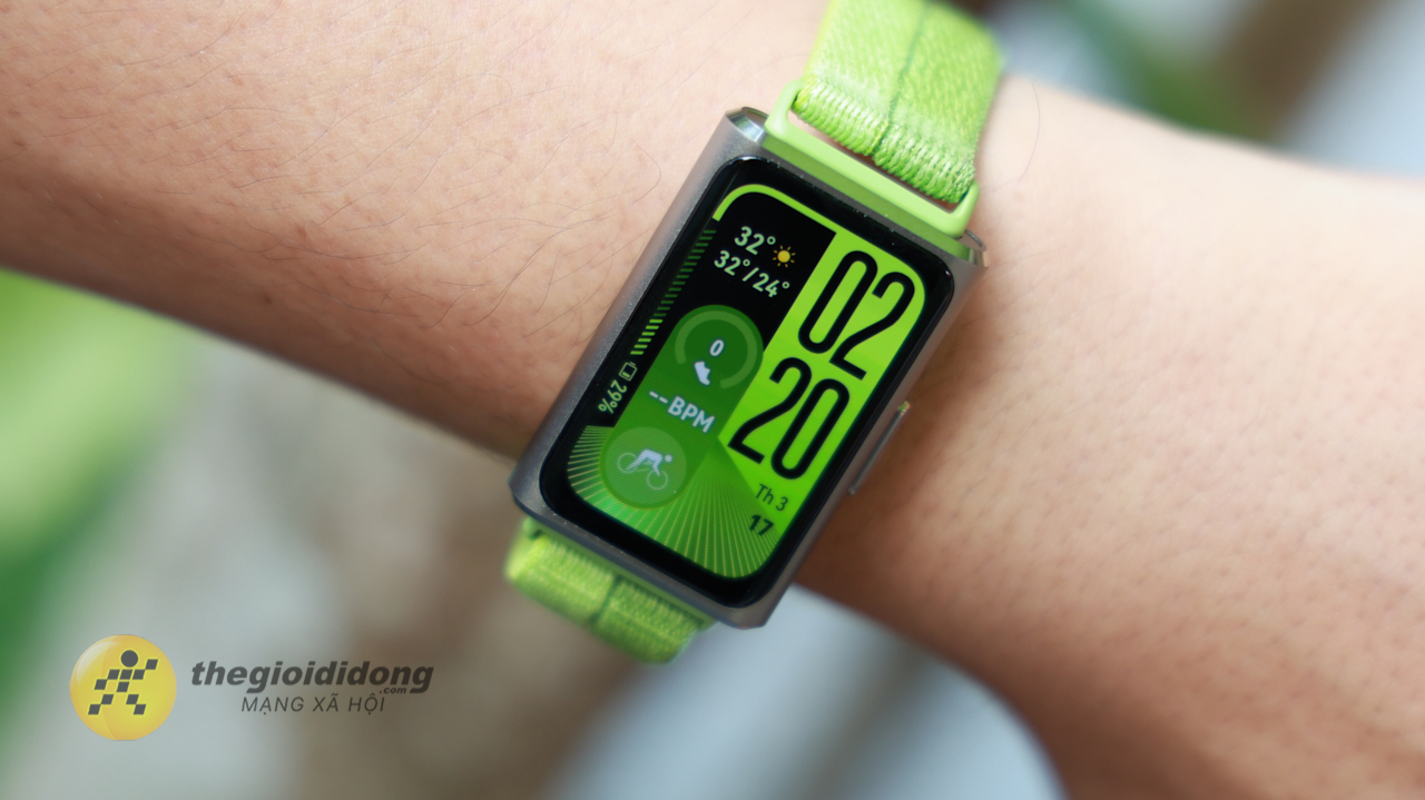 Trên tay HUAWEI Band 11 Pro