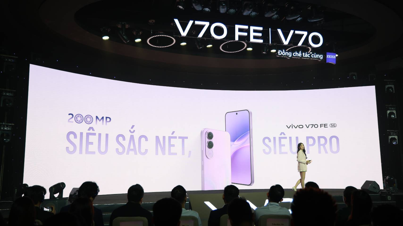 vivo V70 FE vivo V70 FE