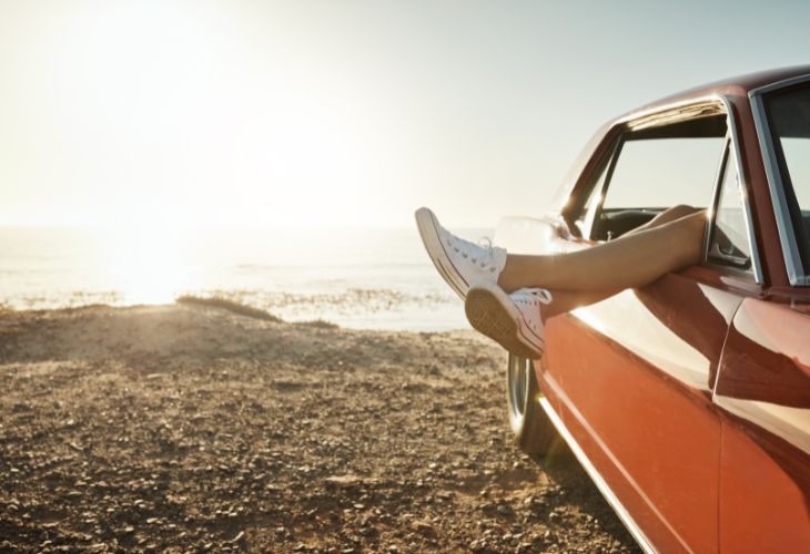 Stt cuối tuần bằng tiếng Anh