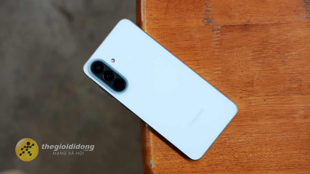 Trên tay Samsung Galaxy A57: Thiết kế cao cấp, màn hình 1.900 nits, chip Exynos 1680