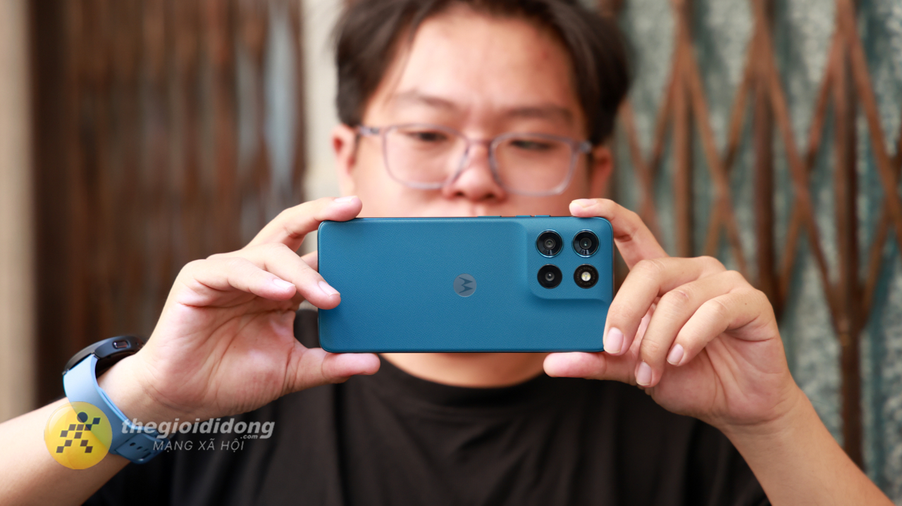 Cách bật chế độ tối trên motorola G57 Power