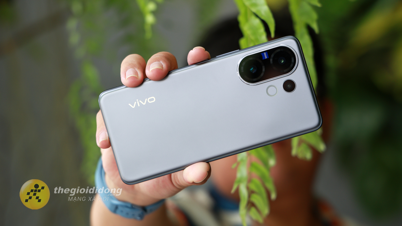 So sánh vivo V70 và vivo V60 So sánh vivo V70 và vivo V60