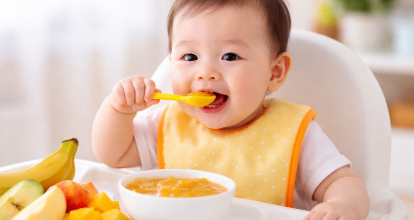 Lượng hoa quả phù hợp cho bé 5–6 tháng Lượng hoa quả phù hợp cho bé 5–6 tháng