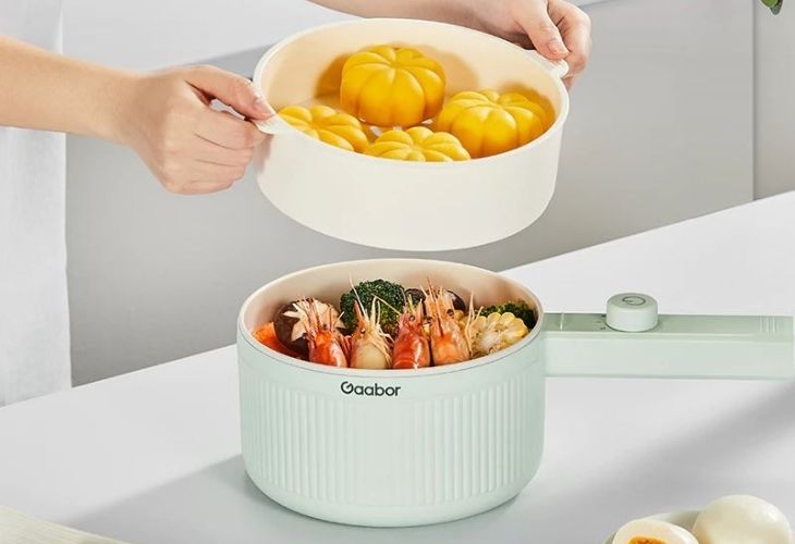 Nồi lẩu điện Gaabor EC-20M01A 2 lít có thể nấu trực tiếp tại bàn ăn rất tiện lợi
