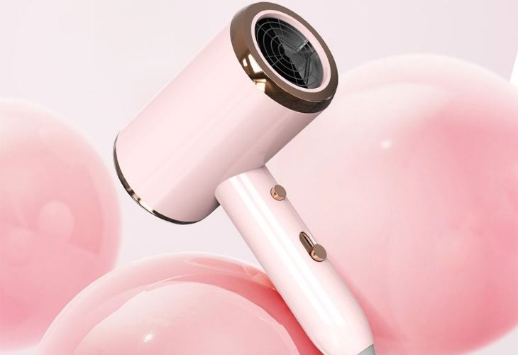 Máy sấy tóc Gaabor GHD-N1000D giúp làm khô tóc nhanh chóng mà vẫn đảm bảo an toàn cho tóc và da đầu