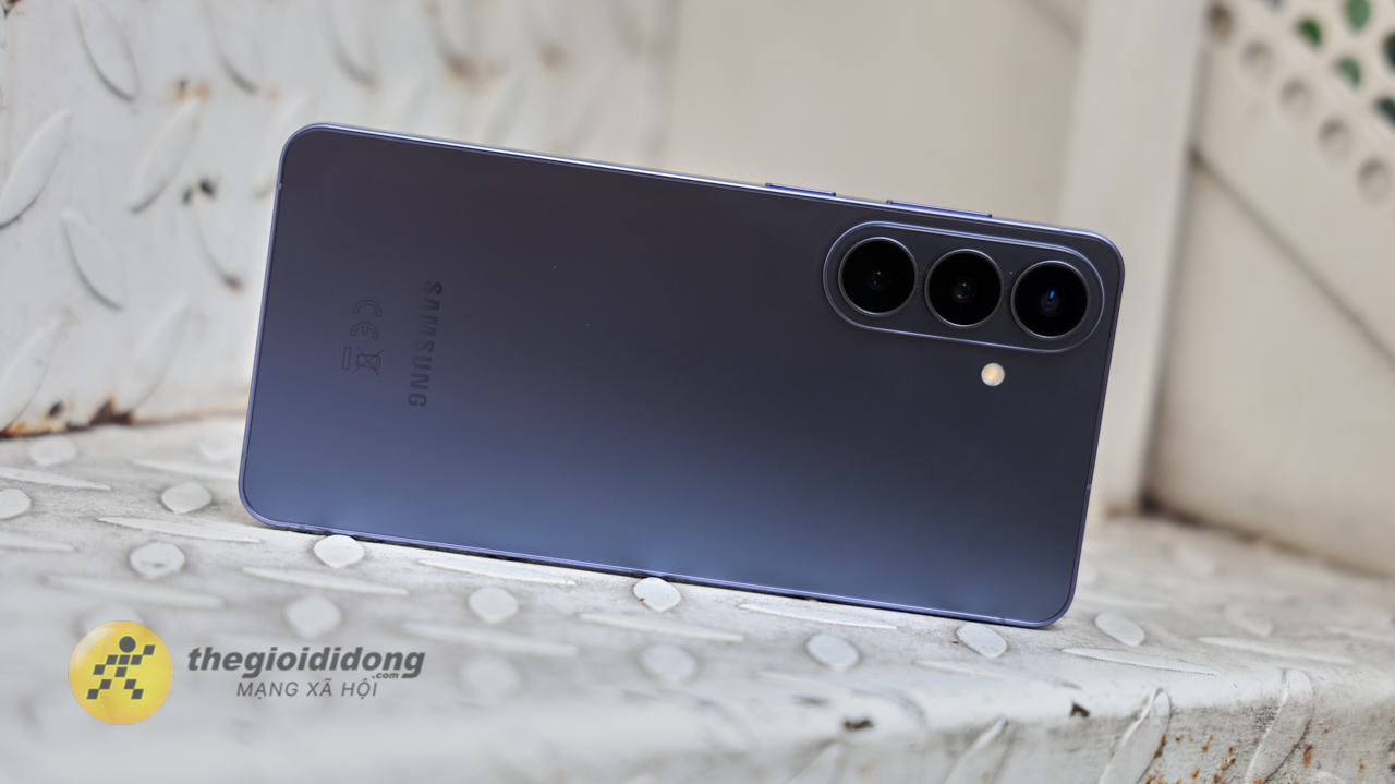 Galaxy S26 Plus và Galaxy S25 Plus