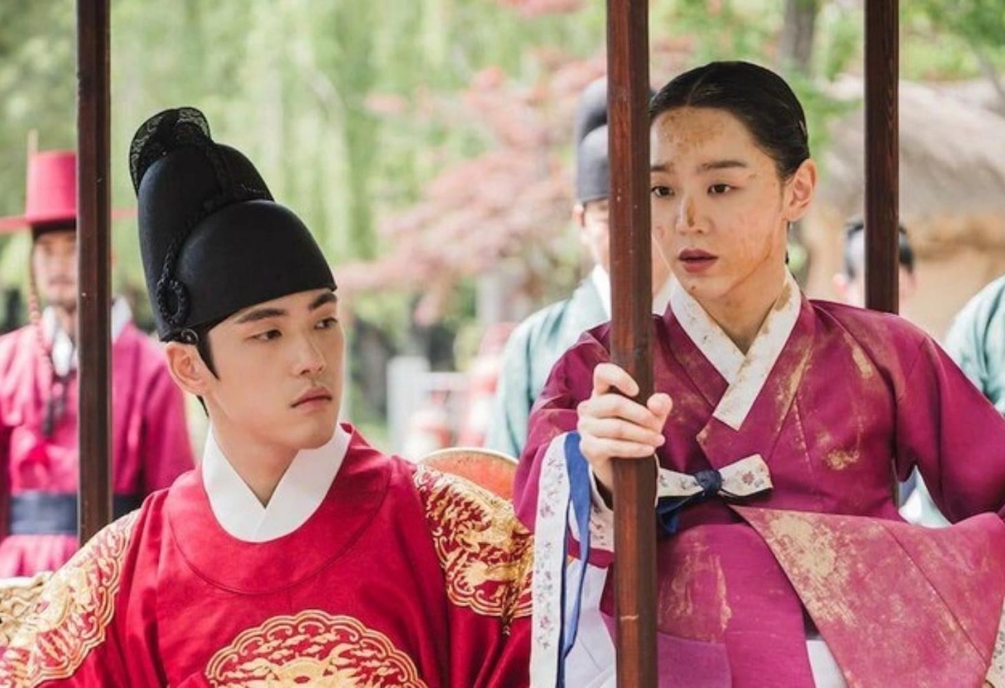 Phim Hàn Quốc hay nhất được đánh giá cao - Mr. Queen (Chàng Hậu)