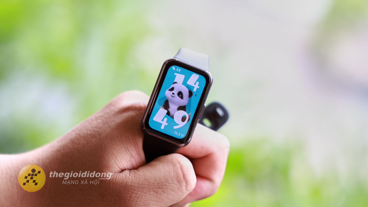 Trên tay HUAWEI Band 11: Có 5 phiên bản màu sắc, màn hình sáng 1.500 nits, pin lớn 300 mAh