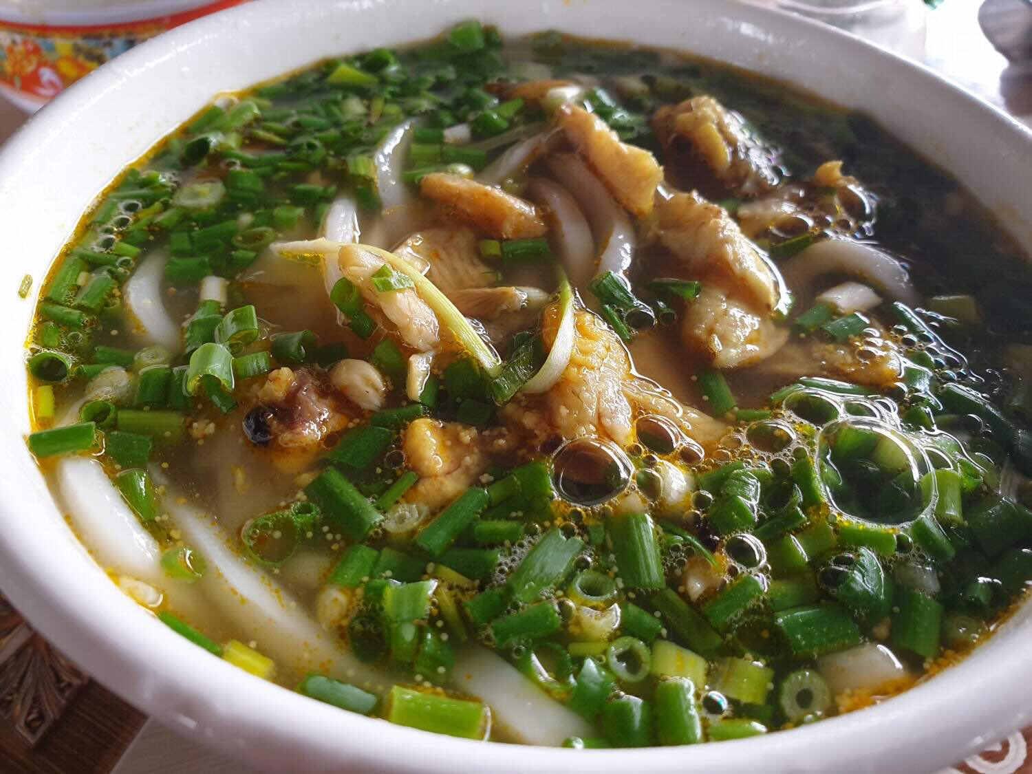 B&aacute;nh canh c&aacute; l&oacute;c Thuỷ Dương