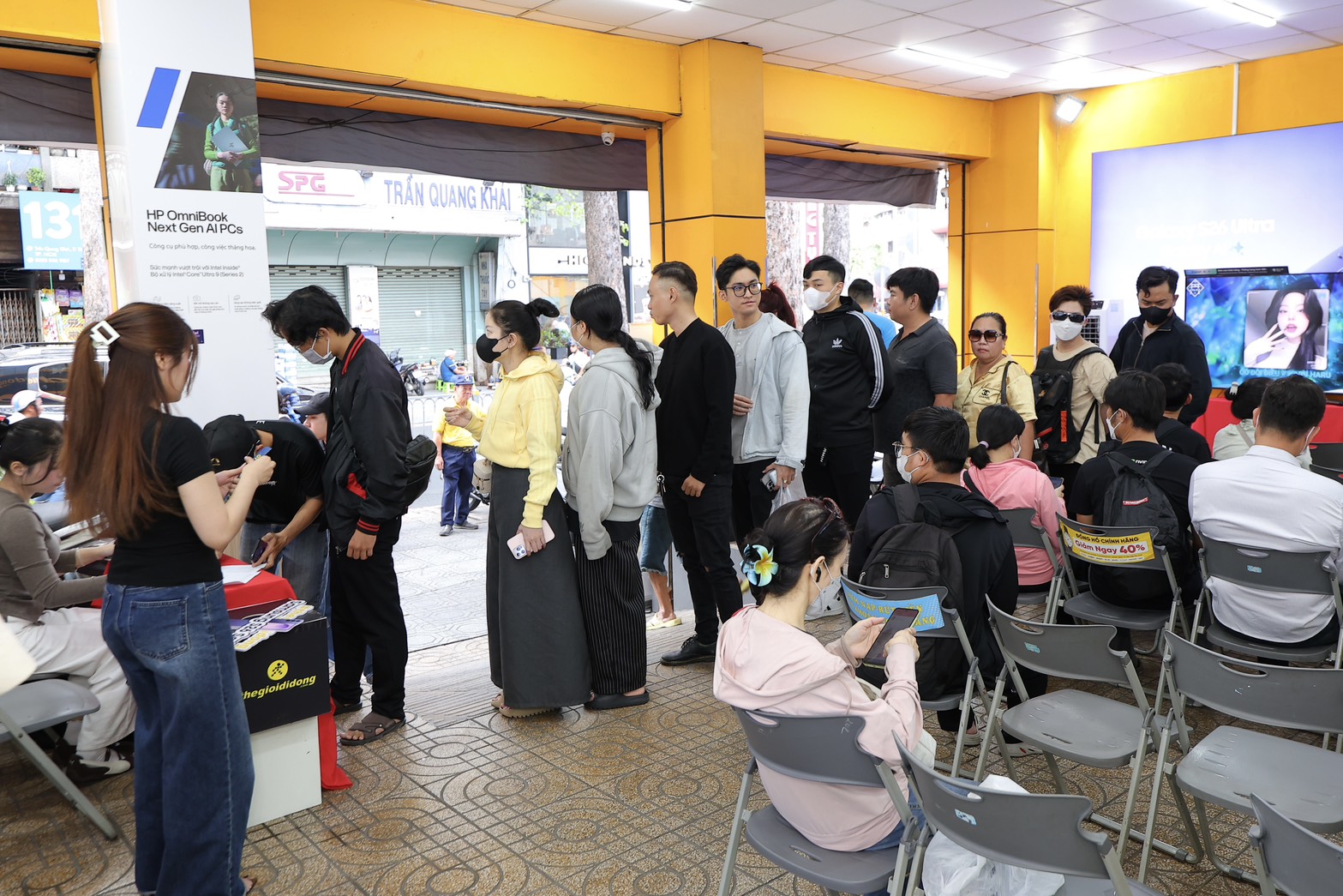 TECH TOUR – CHẠM ĐỈNH FLAGSHIP TECH TOUR – CHẠM ĐỈNH FLAGSHIP