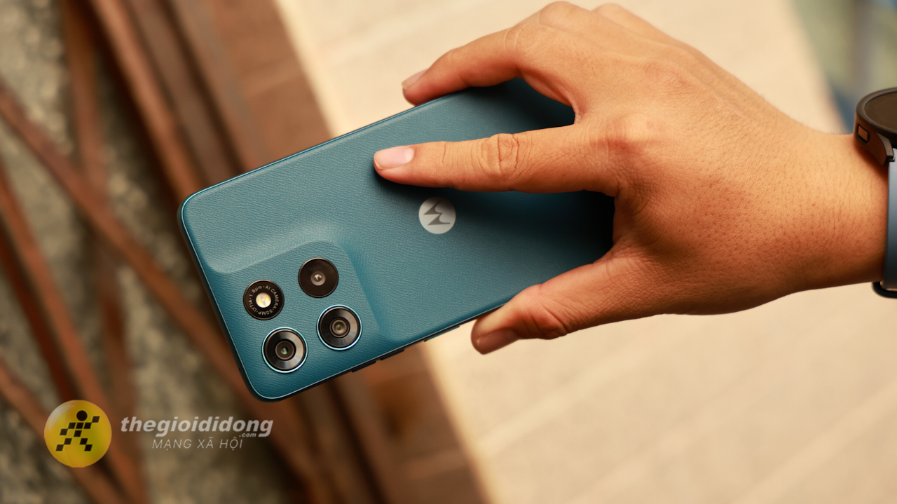 Trên tay motorola G57 POWER: Màn hình Full HD+, Snapdragon 6s Gen 4, pin 7.000 mAh