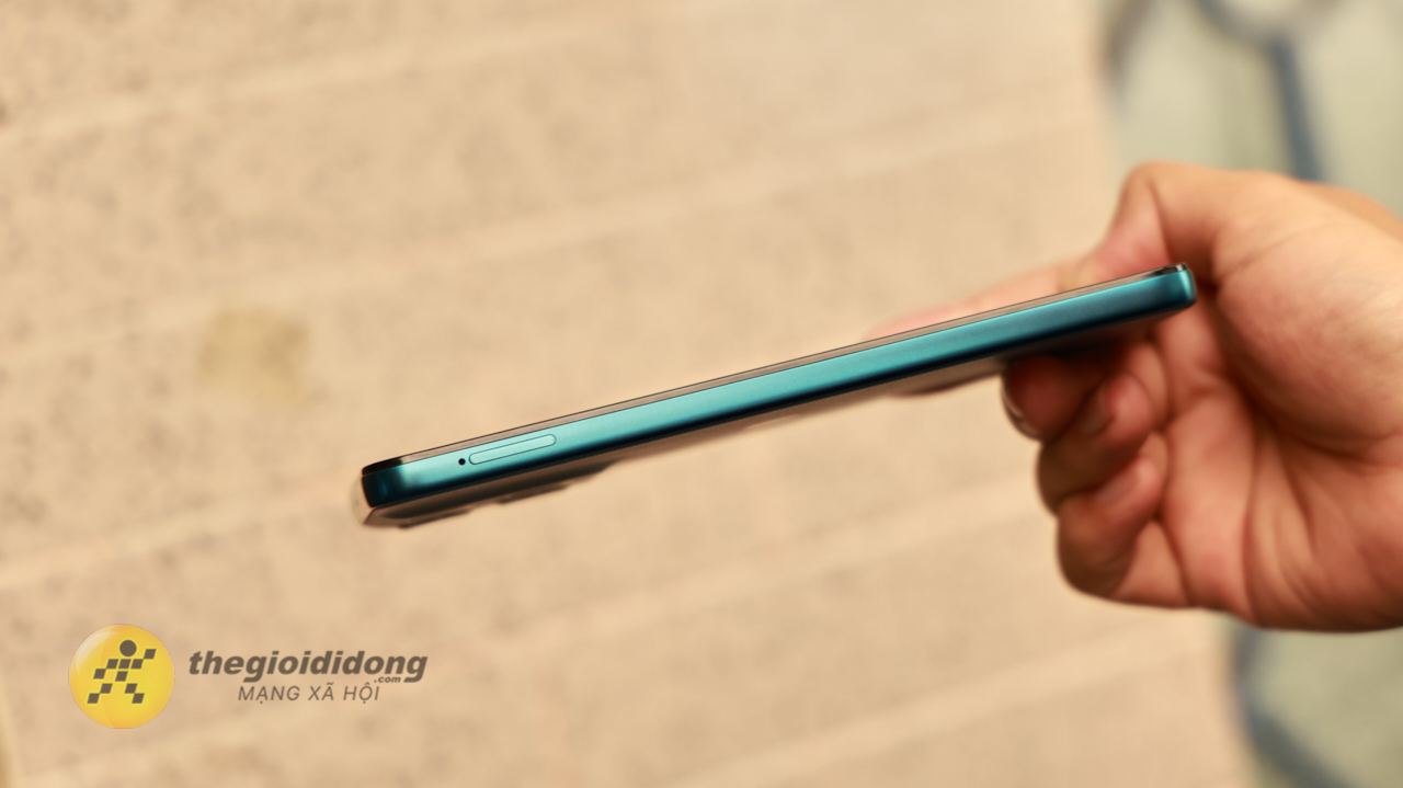 Trên tay motorola G57 POWER: Màn hình Full HD+, Snapdragon 6s Gen 4, pin 7.000 mAh