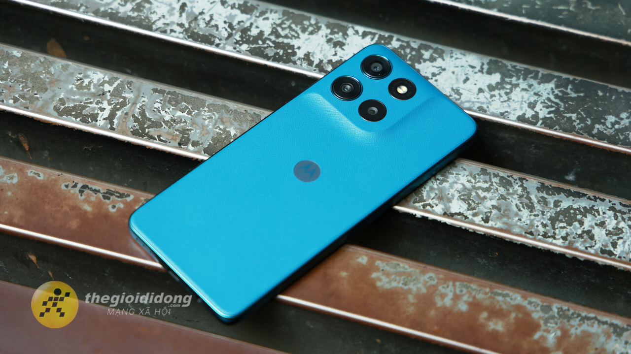 Trên tay motorola G57 POWER: Màn hình Full HD+, Snapdragon 6s Gen 4, pin 7.000 mAh