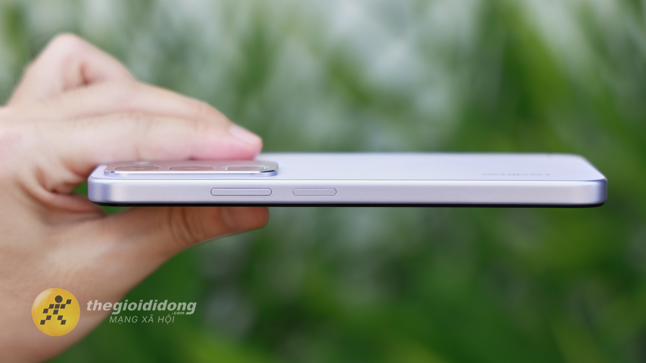 Trên tay realme C100: Giá niêm yết 7.69 triệu với chip Helio G92 Max