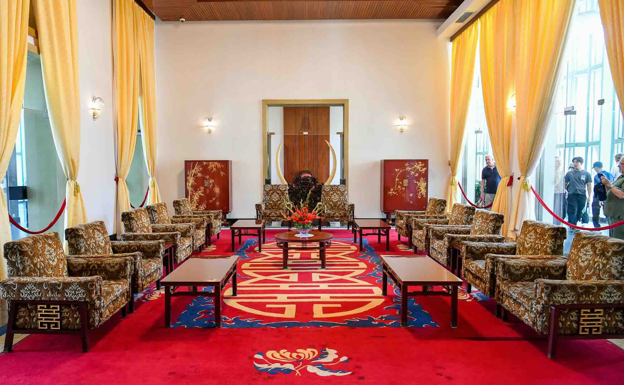 Ph&ograve;ng tổng thống hiện nay gần ngữ vẫn giữ nguy&ecirc;n hiện trạng