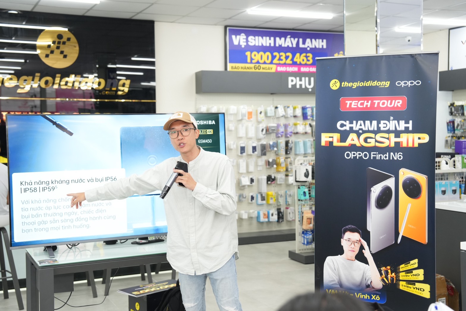 TECH TOUR – CHẠM ĐỈNH FLAGSHIP TECH TOUR – CHẠM ĐỈNH FLAGSHIP