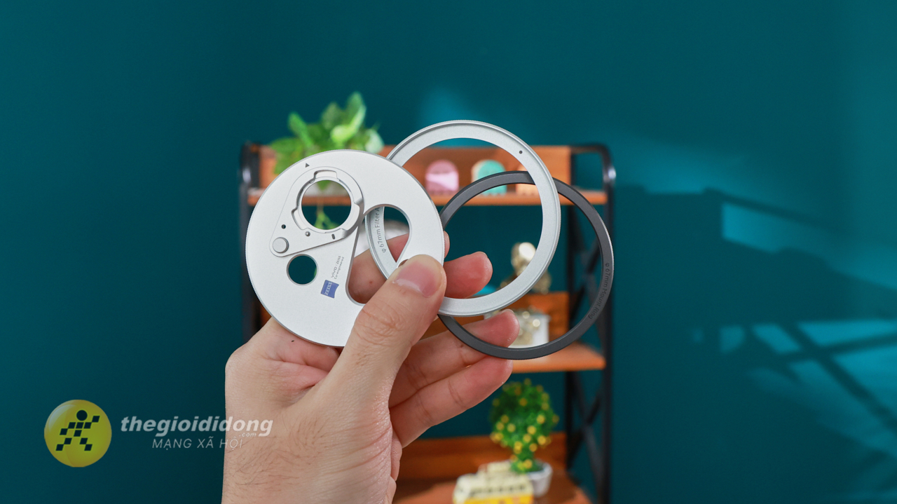 Trên tay nhanh vivo X300 Ultra và bộ Lens kit: Cụm camera siêu khủng, thiết kế đẹp Trên tay nhanh vivo X300 Ultra và bộ Lens kit: Cụm camera siêu khủng, thiết kế đẹp