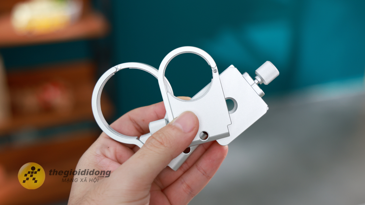 Trên tay nhanh vivo X300 Ultra và bộ Lens kit: Cụm camera siêu khủng, thiết kế đẹp Trên tay nhanh vivo X300 Ultra và bộ Lens kit: Cụm camera siêu khủng, thiết kế đẹp